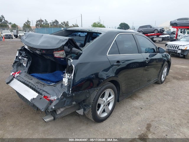 Toyota CAMRY SE 2014 4T1BF1FK3EU828125 Image 4