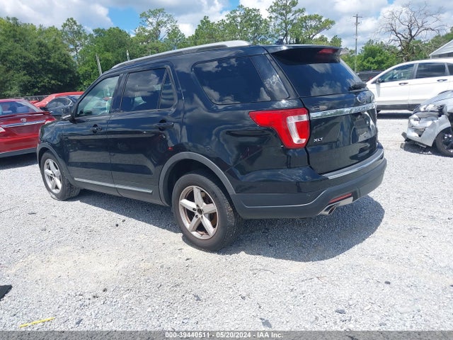 Ford EXPLORER XLT 2018 1FM5K7D8XJGA30426 Image 3
