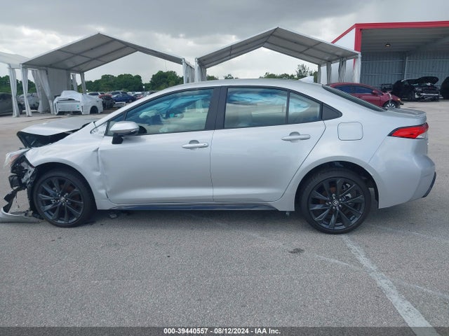 Toyota COROLLA SE 2024 5YFS4MCE7RP193486 Image 13