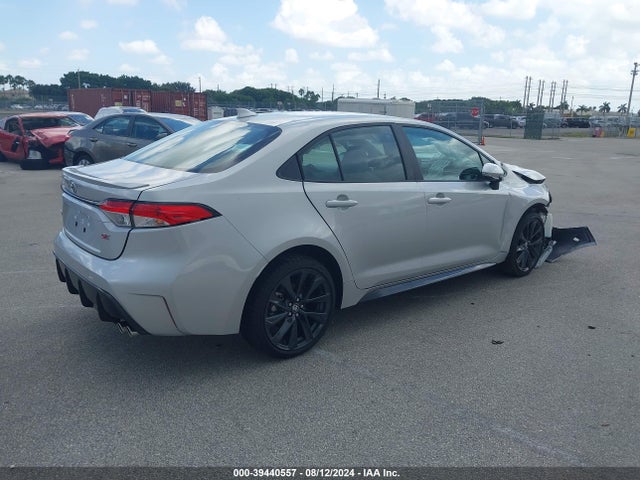 Toyota COROLLA SE 2024 5YFS4MCE7RP193486 Image 4