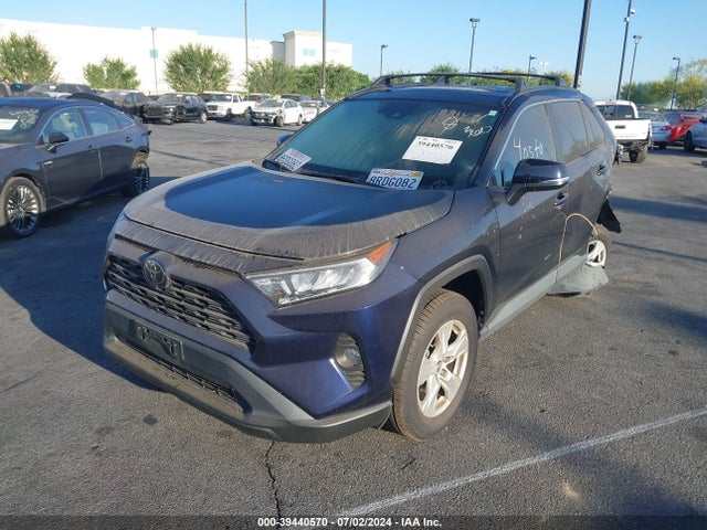 Toyota Rav4 Xle 2020 2T3W1RFV0LW074422 Image 2