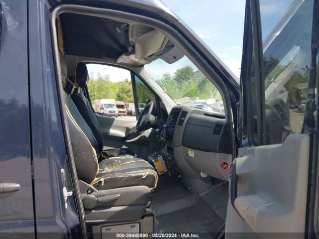 WD4PE8CDXHP550313 Mercedes-Benz Sprinter 2500 High Roof V6
