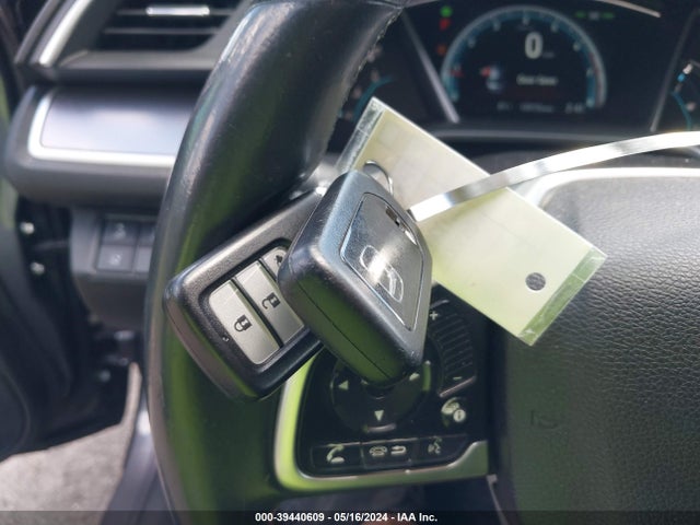 Honda Civic Touring 2017 2HGFC1F90HH646953 Image 11