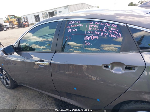 Honda Civic Touring 2017 2HGFC1F90HH646953 Image 14