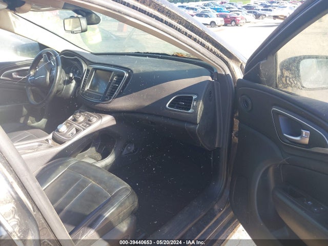Chrysler 200 Limited Platinum 2017 1C3CCCAB5HN506920 Image 5