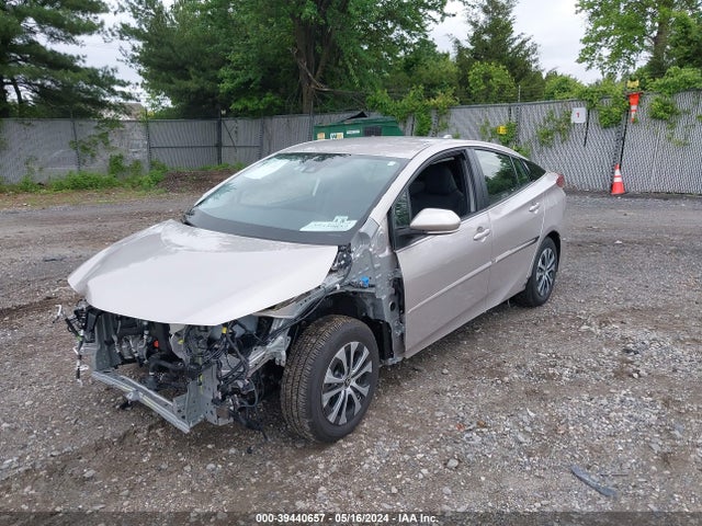Toyota Prius Prime Limited 2021 JTDKAMFP6M3193230 Image 2