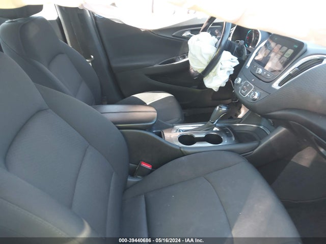 Chevrolet MALIBU LT 2018 1G1ZD5ST2JF167113 Image 5