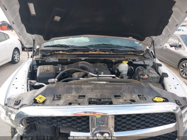3C6JR6DT0JG195135 RAM 1500 Tradesman Regular Cab 4x2 8' Box