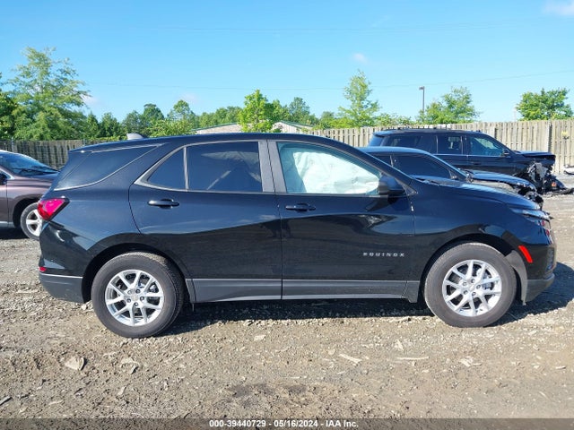 Chevrolet Equinox Awd Ls 2022 2GNAXSEV3N6153946 Image 13
