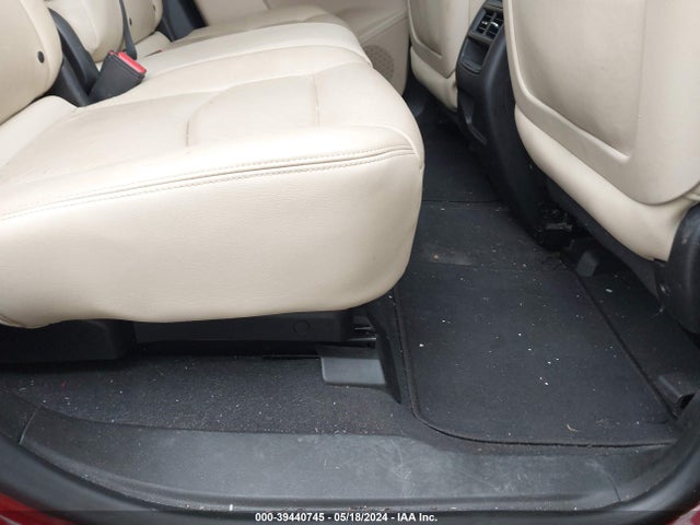 1GYKNDRS2HZ112449 Cadillac XT5 LUXURY