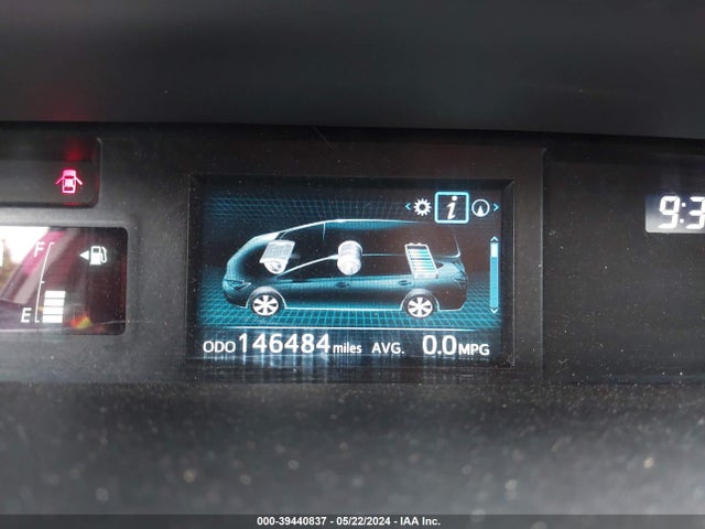Toyota Prius V Five 2017 JTDZN3EU4HJ070015 Image 15