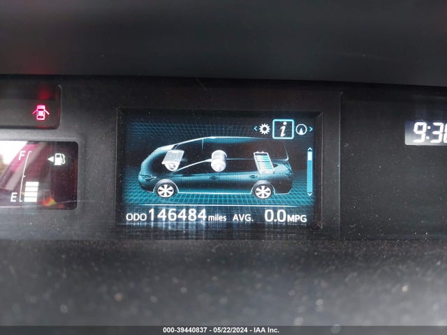 Toyota Prius V Five 2017 JTDZN3EU4HJ070015 Image 7