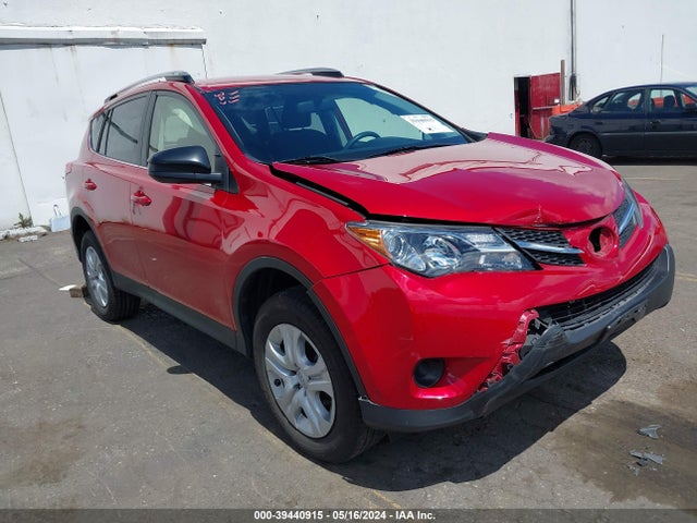 Toyota RAV4 LE 2015 JTMBFREV5FJ034504 Image 1