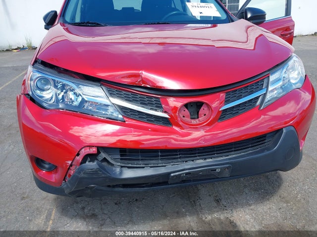 Toyota RAV4 LE 2015 JTMBFREV5FJ034504 Image 6