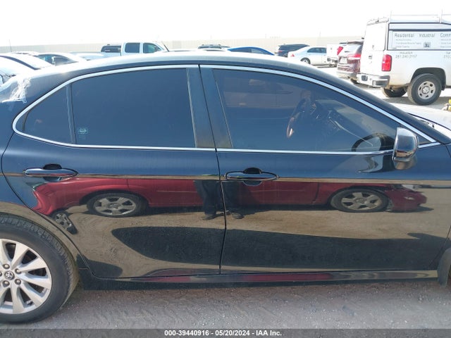 Toyota CAMRY LE 2020 4T1C11AK0LU933390 Image 13
