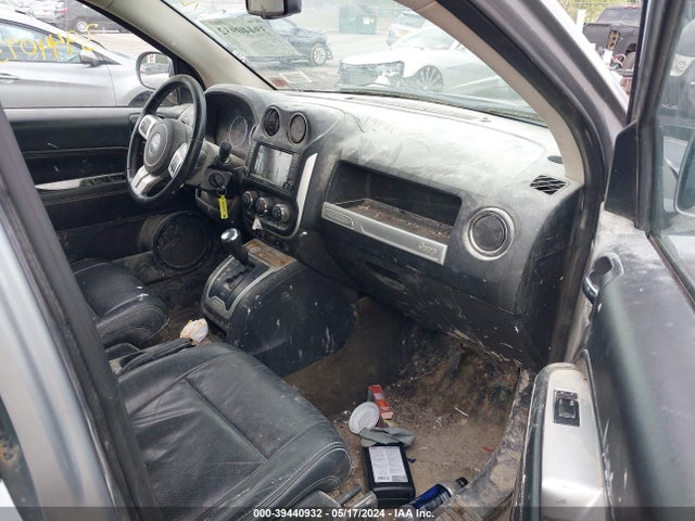 1C4NJCEA9HD150697 Jeep Compass High Altitude Fwd