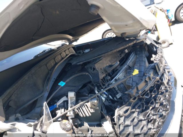 5XYRKDLF4NG099562 KIA SORENTO SX