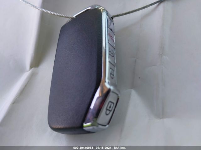 5XYRKDLF4NG099562 KIA SORENTO SX