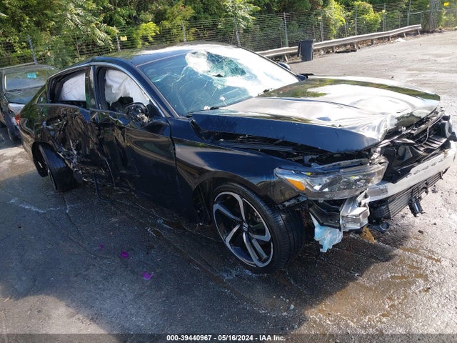 2018 1HGCV1F30JA114616 main image