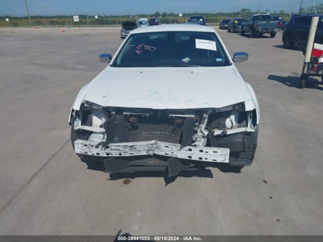 2C3CCAEG3JH145888 Chrysler 300 Limited