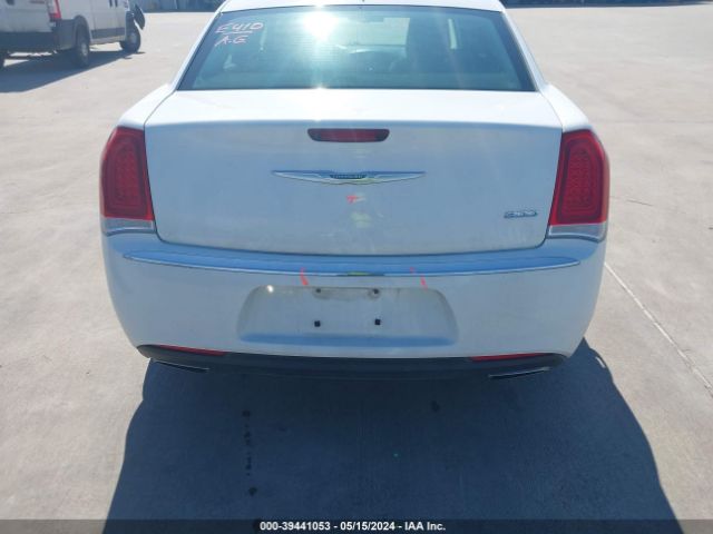 2C3CCAEG3JH145888 Chrysler 300 Limited