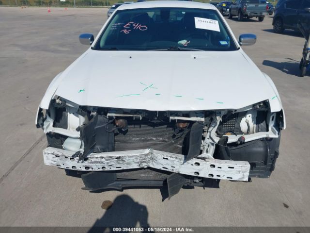 2C3CCAEG3JH145888 Chrysler 300 Limited