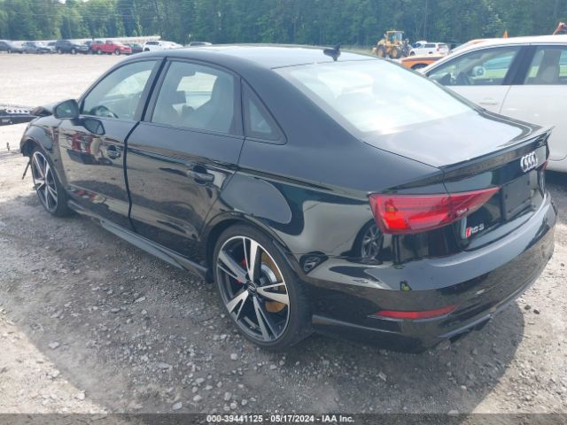 2019 AUDI RS 3 WUABWGFF4KA904350 Photo 2
