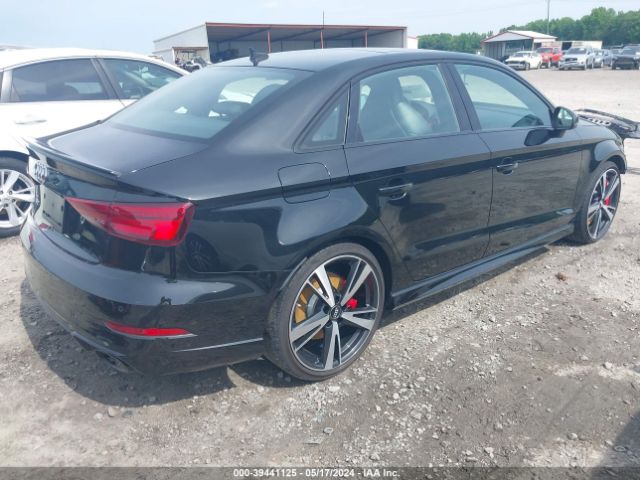 2019 AUDI RS 3 WUABWGFF4KA904350 Photo 3
