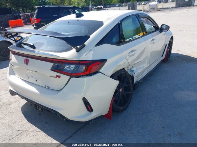 Honda Civic Type R Touring 2023 JHMFL5G47PX002268 Image 17