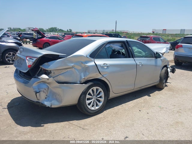 Toyota CAMRY LE 2017 4T1BF1FK5HU780244 Image 4