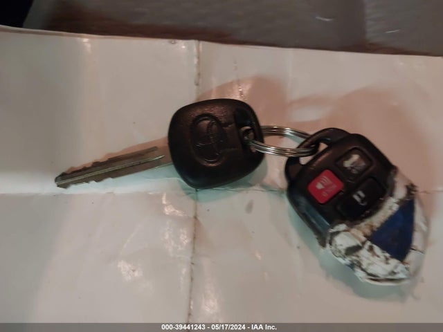 Toyota COROLLA LE 2016 5YFBURHE0GP440298 Image 11