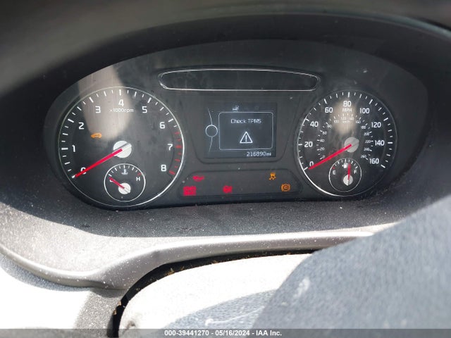 5XYPG4A50GG011189 KIA Sorento 3.3l Lx