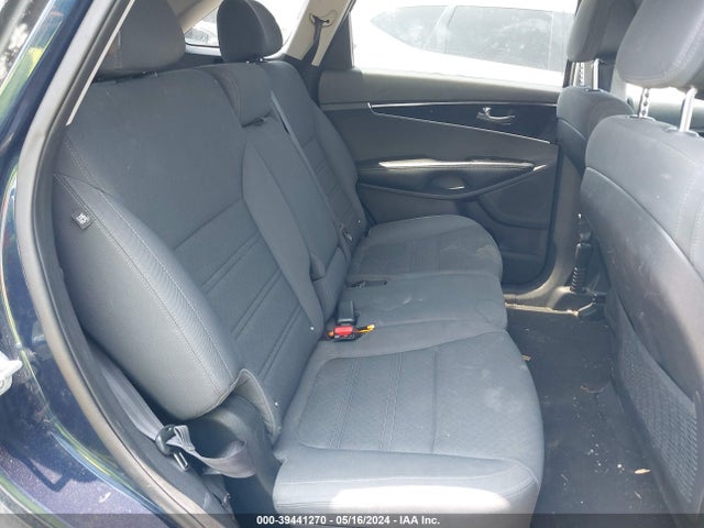 5XYPG4A50GG011189 KIA Sorento 3.3l Lx