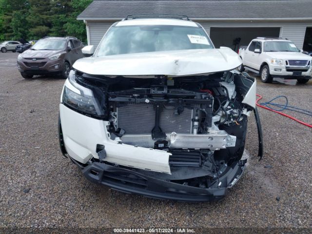 5N1DR3BC1RC232209 Nissan Pathfinder Sv 4wd
