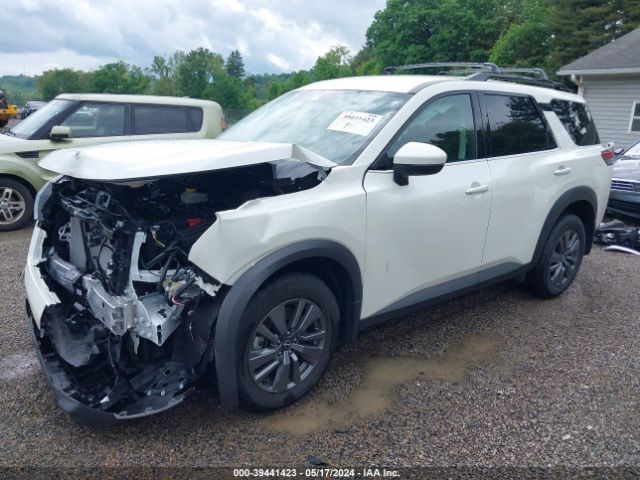 5N1DR3BC1RC232209 Nissan Pathfinder Sv 4wd