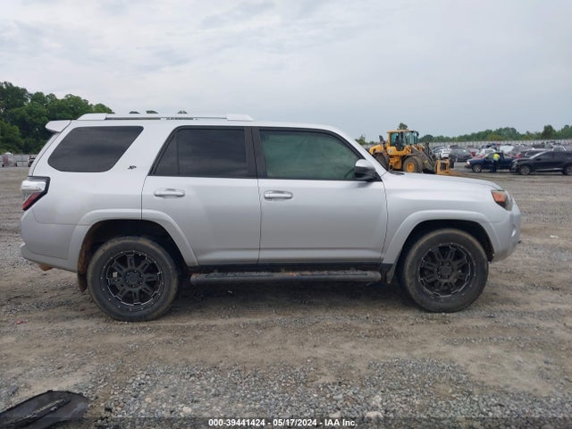 Toyota 4RUNNER SR5 2016 JTEZU5JRXG5124520 Image 13