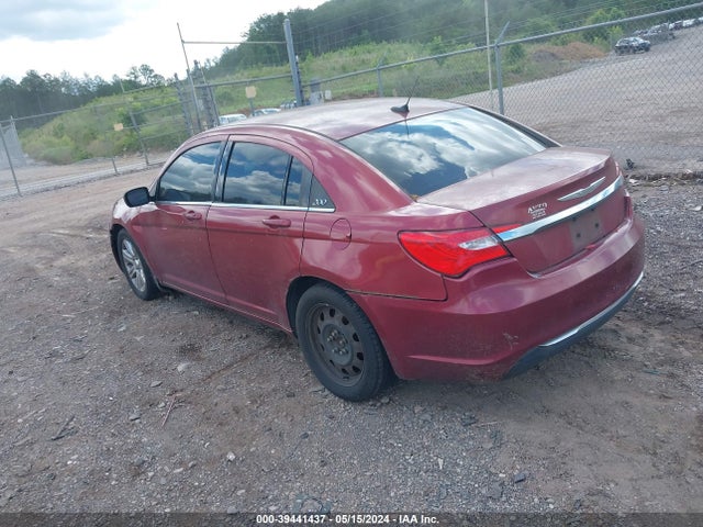 1C3CCBAB8EN170511 Chrysler 200 LX