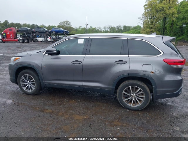 Toyota Highlander Xle 2019 5TDJZRFH0KS604904 Image 14