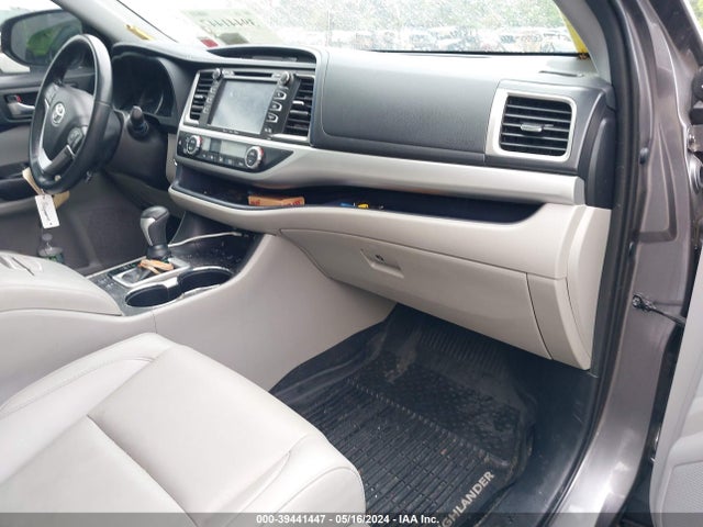 Toyota Highlander Xle 2019 5TDJZRFH0KS604904 Image 5