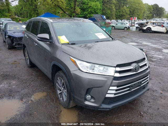 Toyota Highlander Xle 2019 5TDJZRFH0KS604904 Image 6