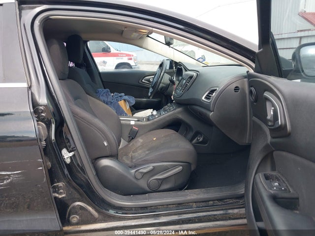 1C3CCCAB4FN592119 Chrysler 200 Limited