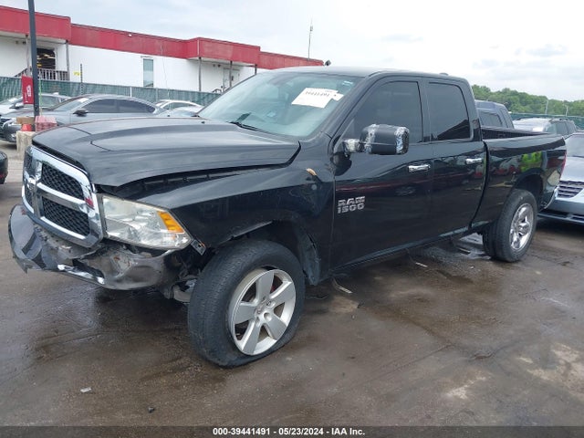 1C6RR7GG8JS319572 RAM 1500 Slt Quad Cab 4x4 6'4 Box