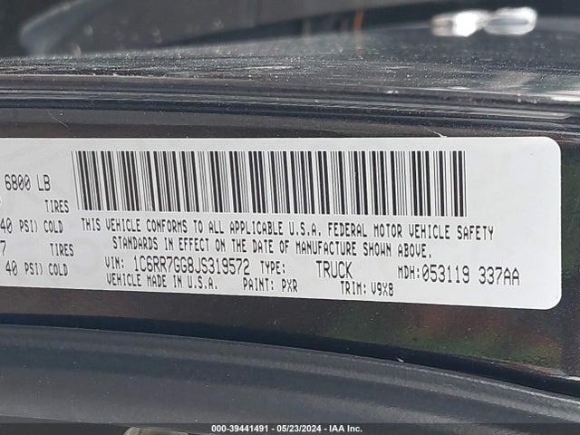 1C6RR7GG8JS319572 RAM 1500 Slt Quad Cab 4x4 6'4 Box