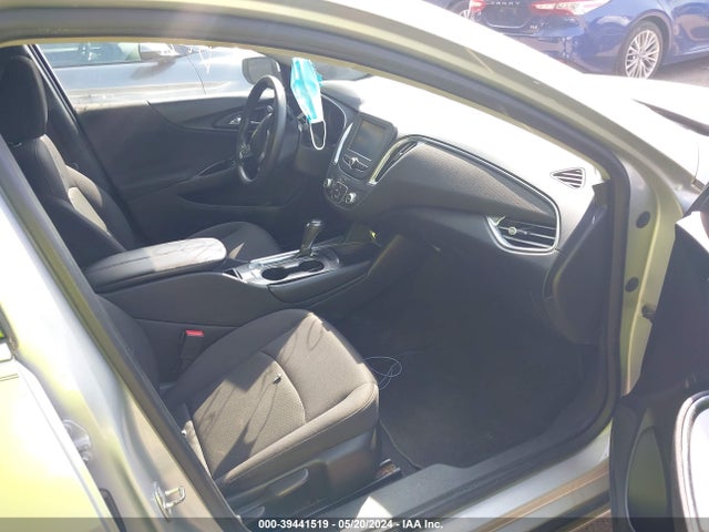 Chevrolet MALIBU 1LT 2017 1G1ZE5ST8HF195408 Image 5
