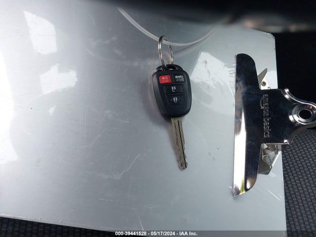 Toyota Corolla S Plus 2015 5YFBURHE6FP328278 Image 11