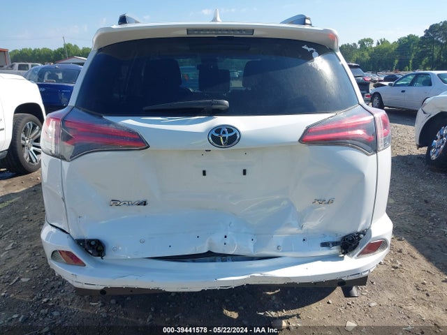 Toyota Rav4 Xle 2017 JTMWFREV8HD104659 Image 16