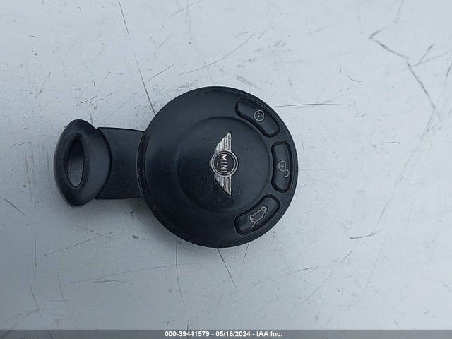 2007 MINI COOPER S WMWMF73557TT81625 Photo 10