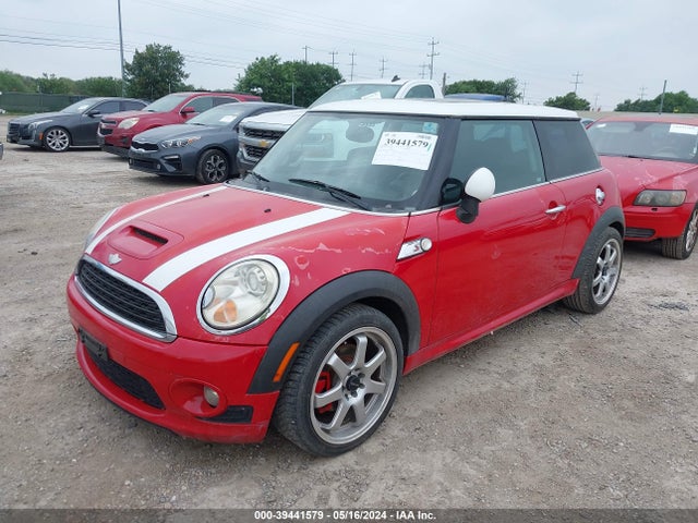 2007 MINI COOPER S WMWMF73557TT81625 Photo 1