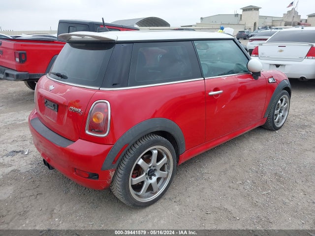 2007 MINI COOPER S WMWMF73557TT81625 Photo 3