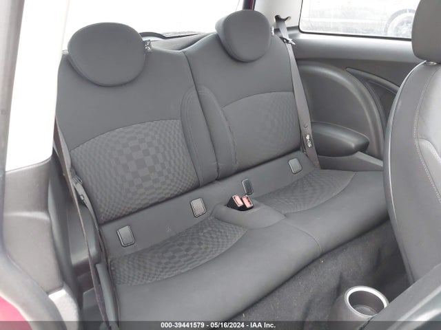 2007 MINI COOPER S WMWMF73557TT81625 Photo 7